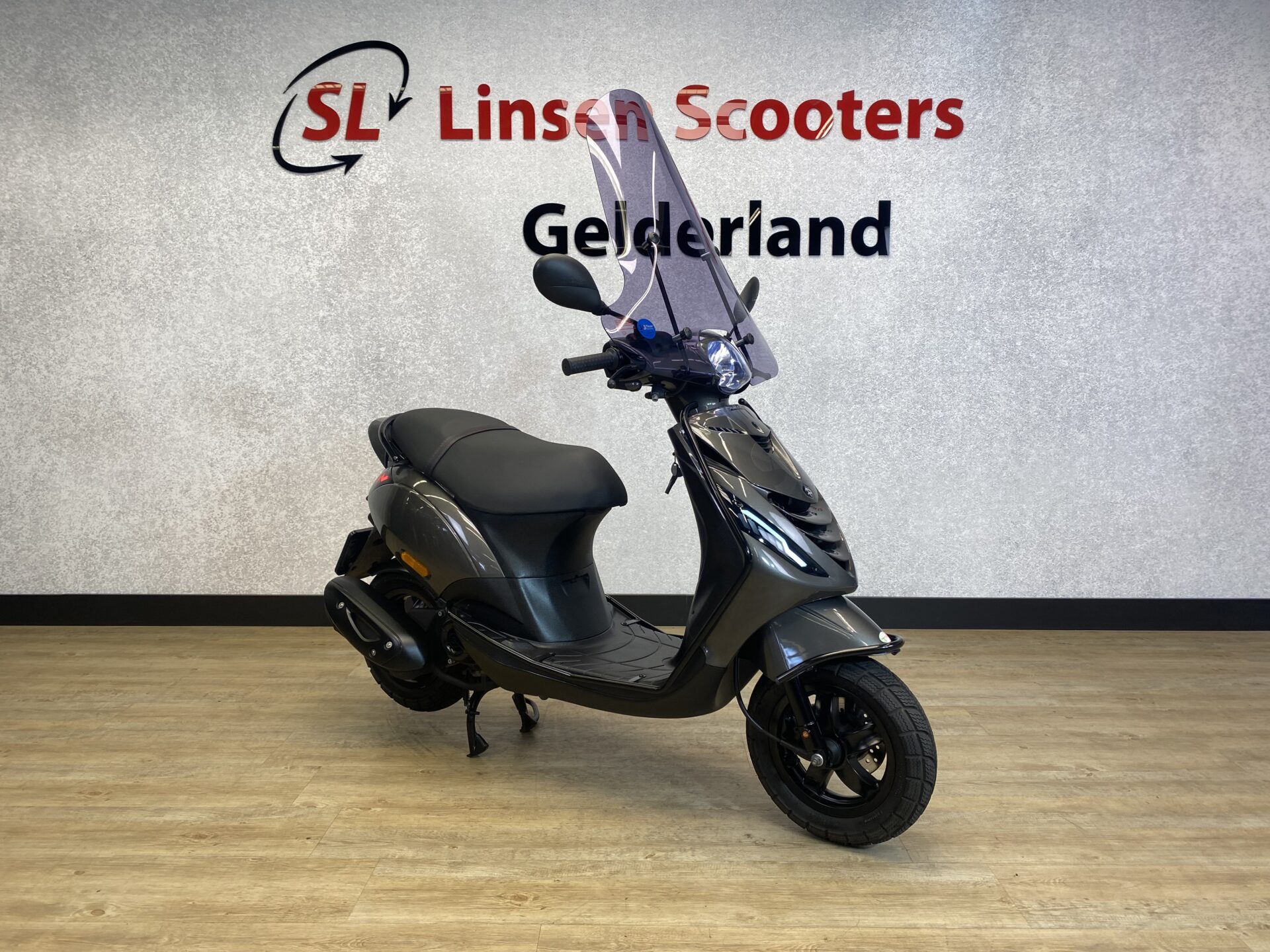 verdwijnen een vergoeding Verval Piaggio Zip SP 25 km/h Agaat Grijs 2019 – Linsen Scooters Gelderland