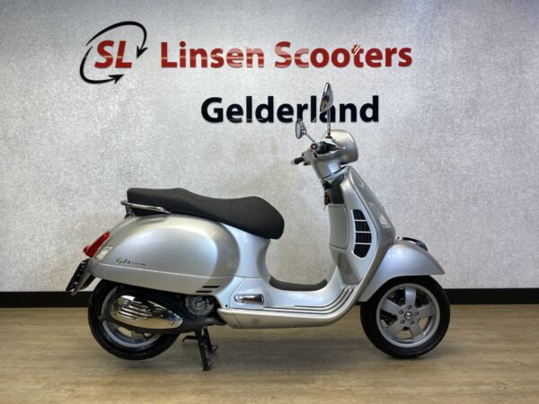 Vespa GTS 250cc Zilver 2009 - Afbeelding 6