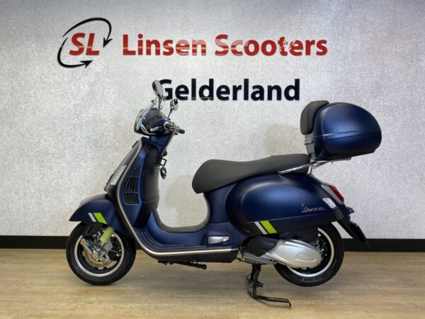 Vespa GTS 300 HPE SuperTech Blu Energico 2023 - Afbeelding 3