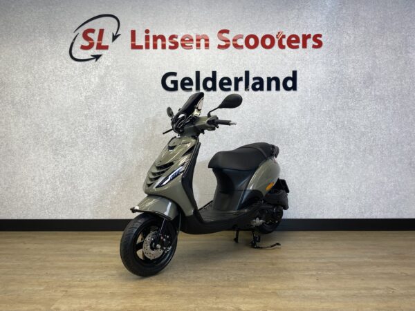 Piaggio Zip SP 45 km/h Custom Grey 2024 - Afbeelding 2