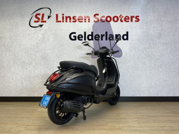 Vespa Sprint 25 km/h Mat Zwart 2020 - Afbeelding 7