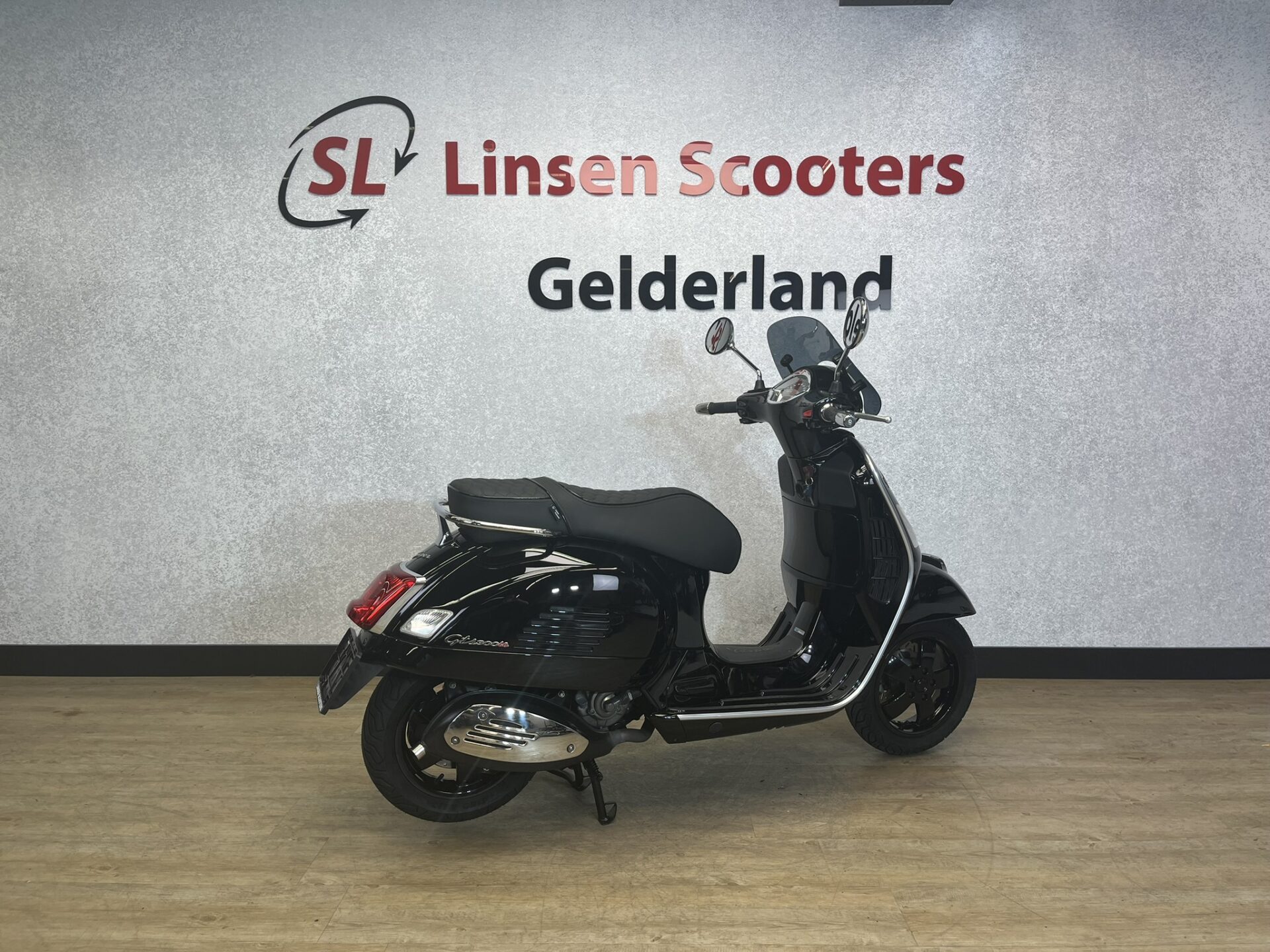 Vespa GTS 300cc Zwart 2017 - Afbeelding 6