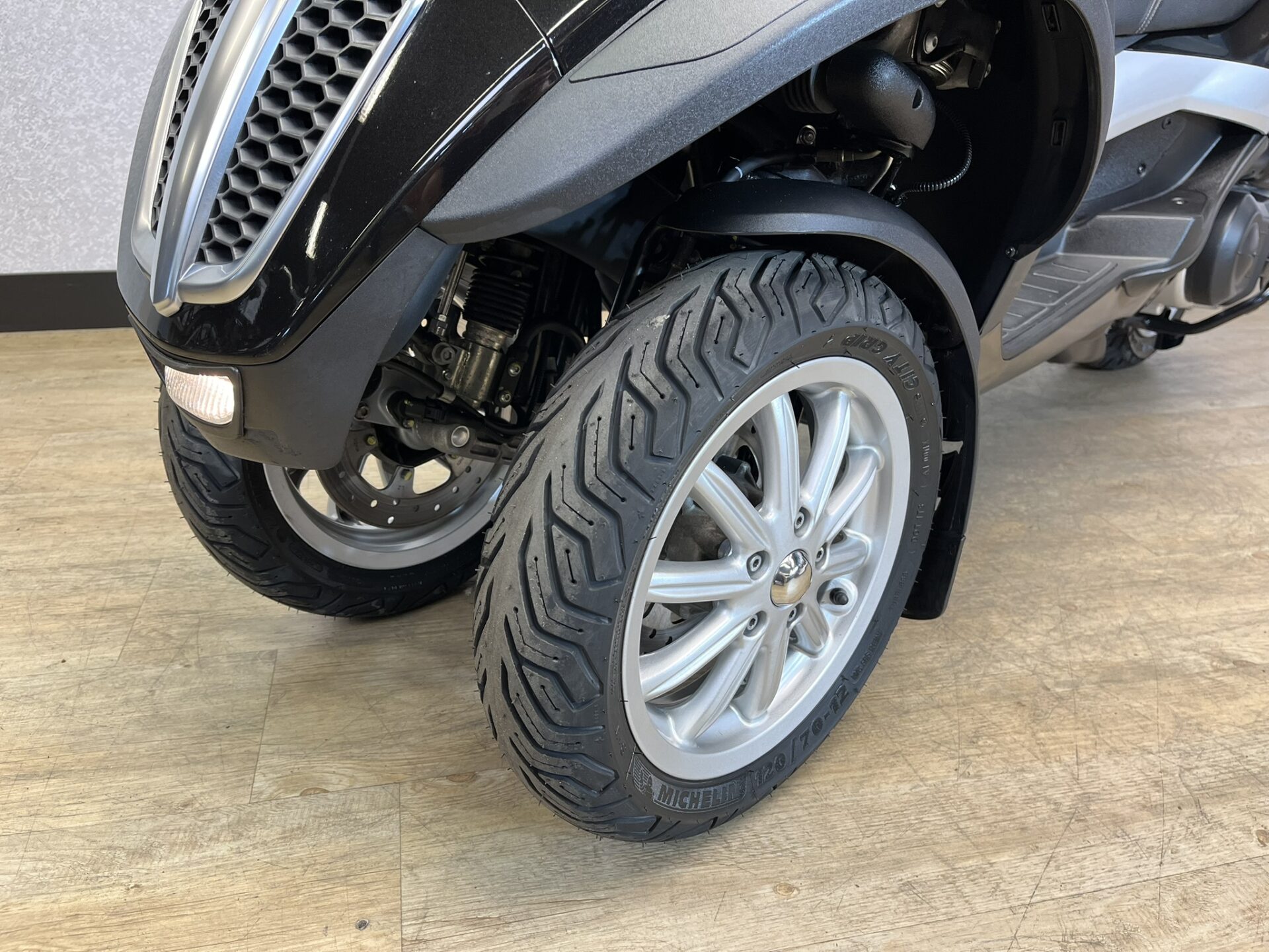 Piaggio MP3 Touring LT 500cc Zwart 2013 - Afbeelding 8