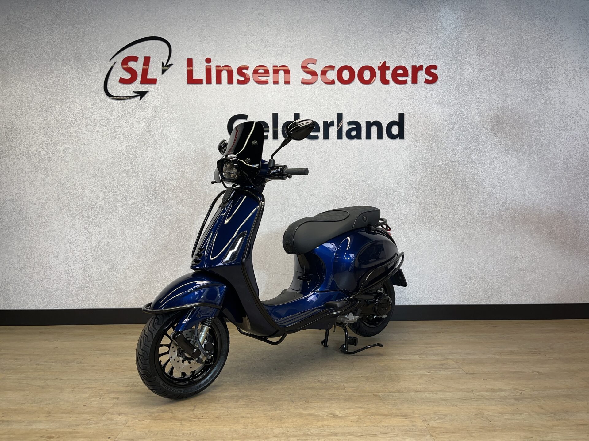 Vespa Sprint Custom 45 km/h San Marino Blue 2026 NIEUW! - Afbeelding 5