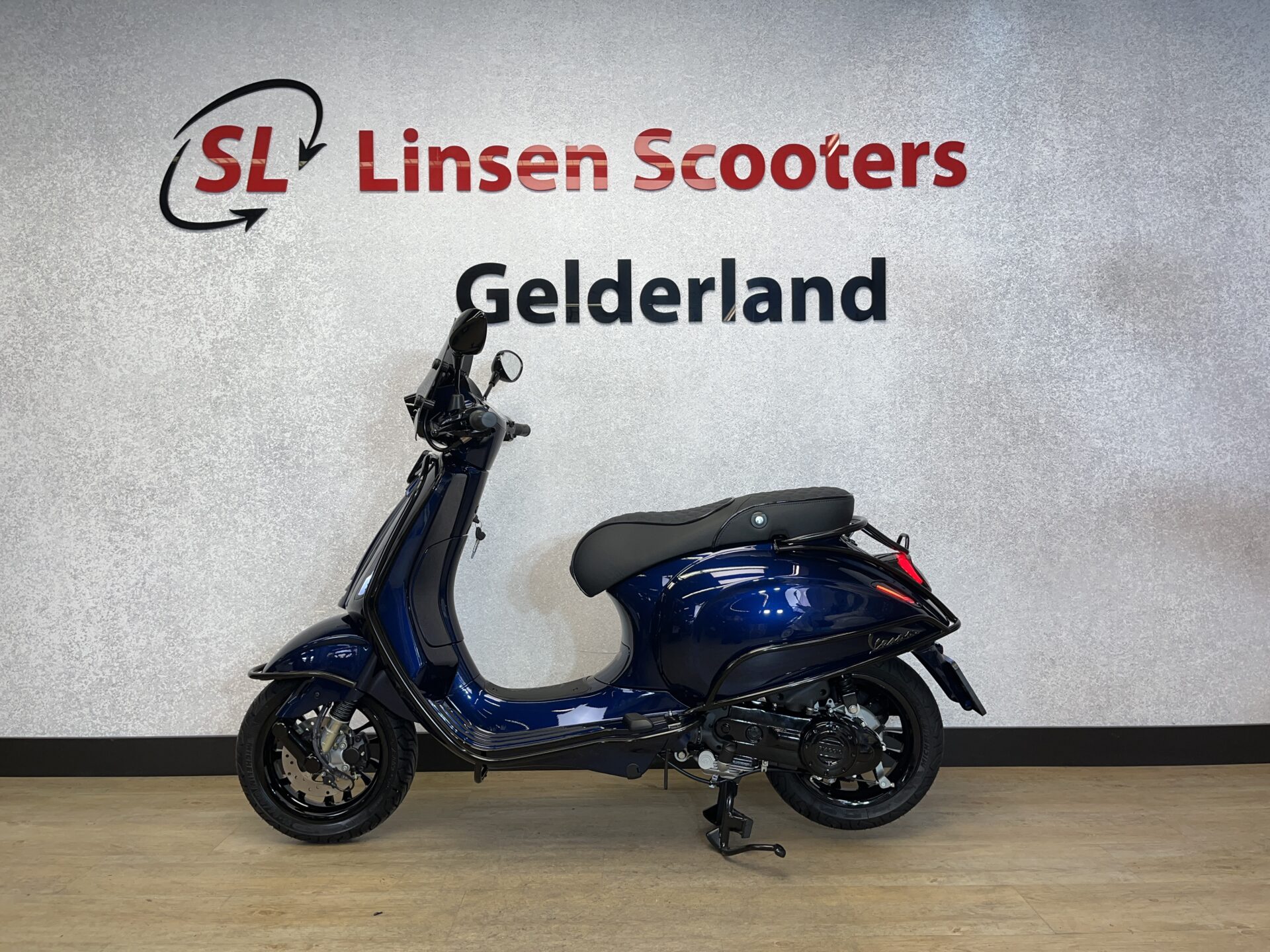 Vespa Sprint Custom 45 km/h San Marino Blue 2026 NIEUW! - Afbeelding 6