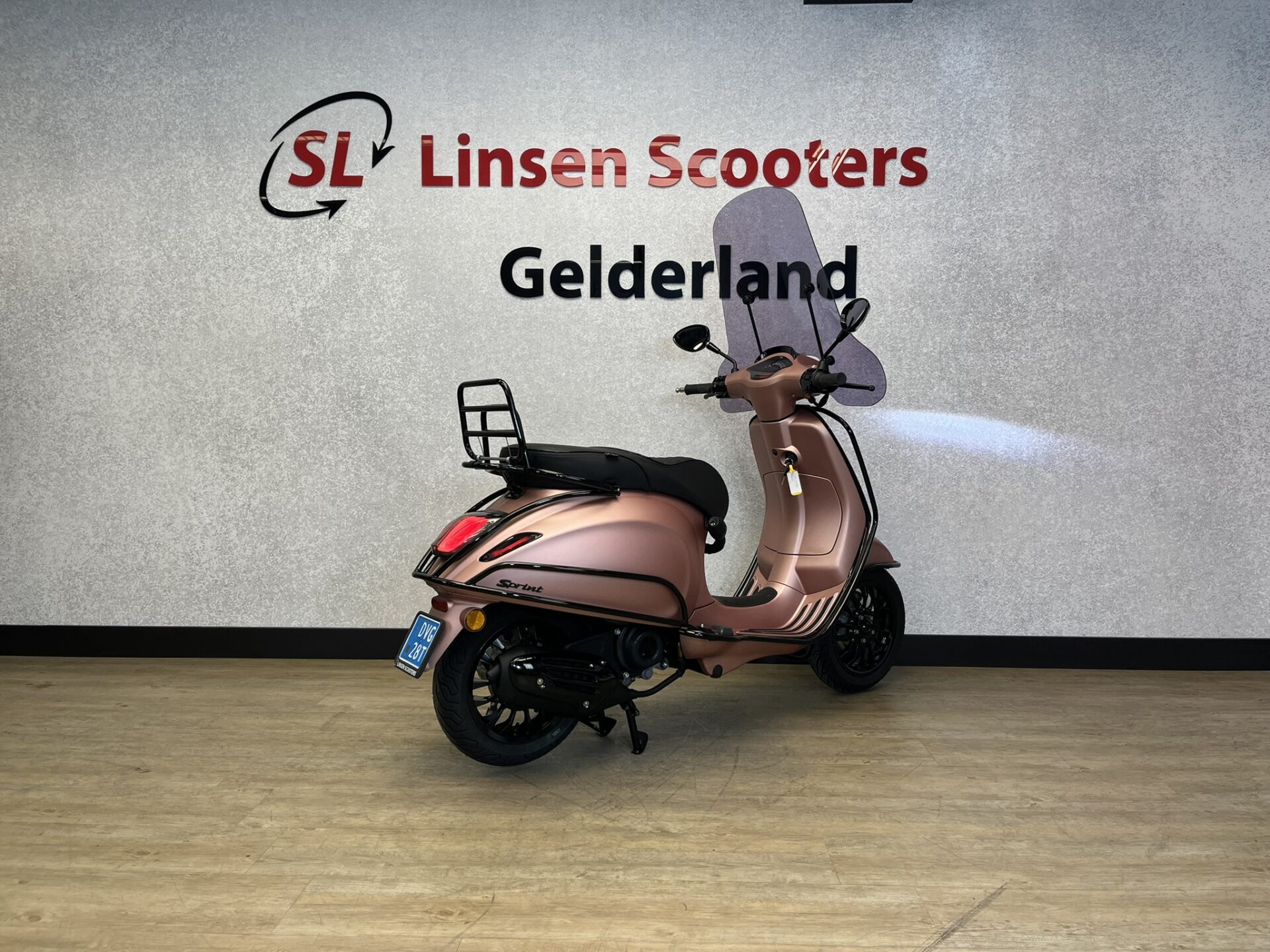 Vespa Sprint 25 km/h Custom Matt Rosé 2020 - Afbeelding 5