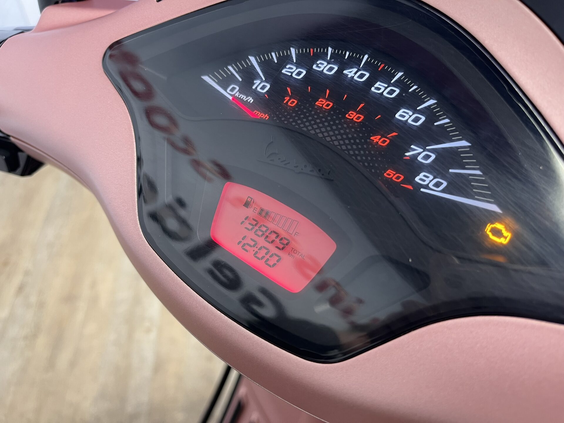 Vespa Sprint 25 km/h Custom Matt Rosé 2020 - Afbeelding 7