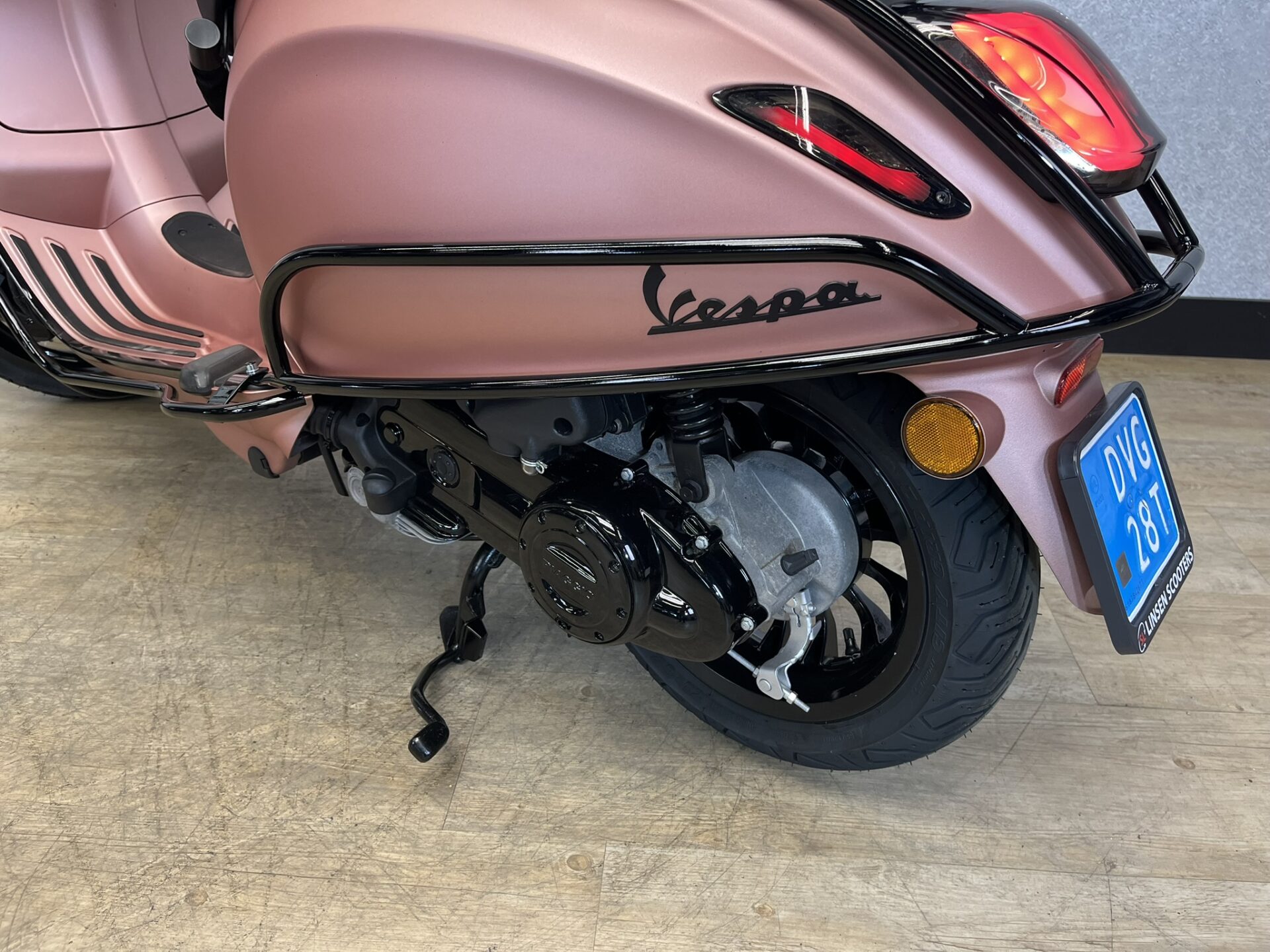 Vespa Sprint 25 km/h Custom Matt Rosé 2020 - Afbeelding 9