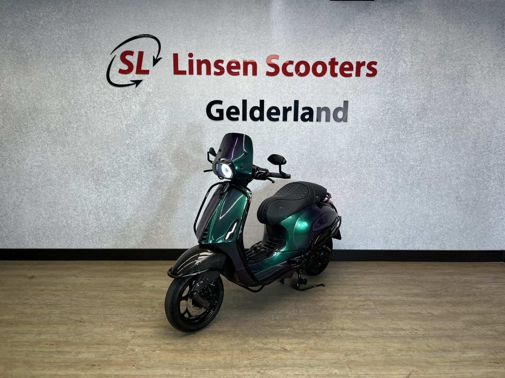 Vespa Sprint 45 km/h Custom Kameleon 2020 - Afbeelding 2