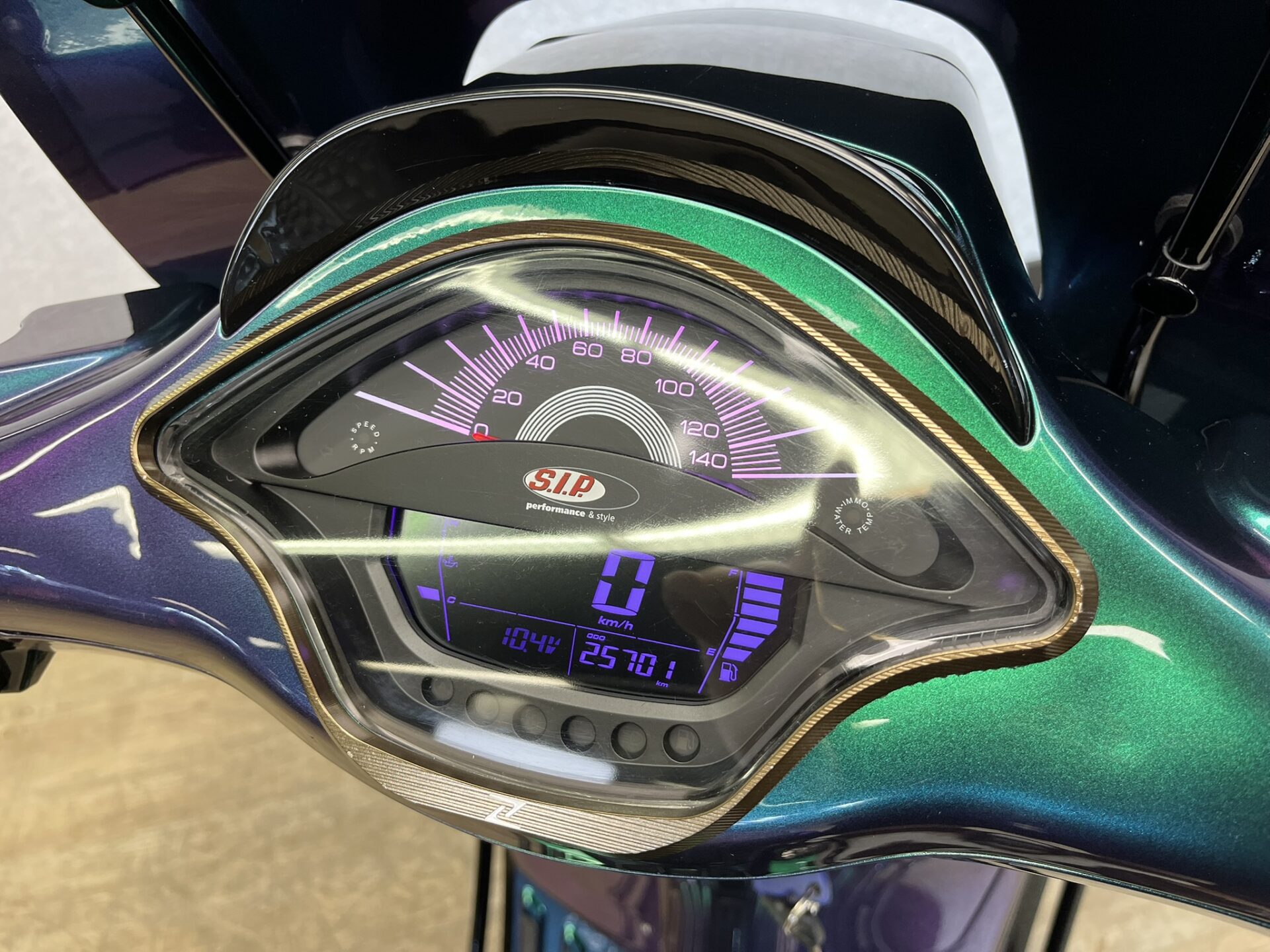 Vespa Sprint 45 km/h Custom Kameleon 2020 - Afbeelding 12
