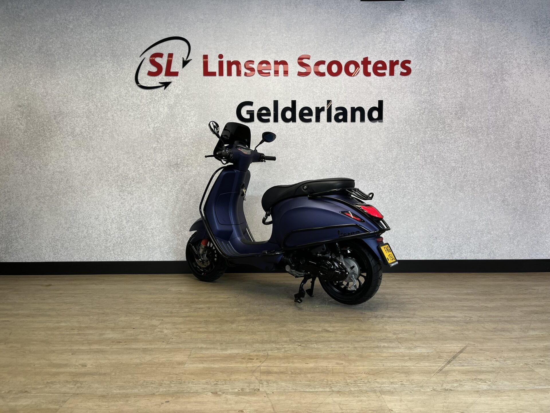 Vespa Sprint 45 km/h Custom Mat Paars 2023 - Afbeelding 11